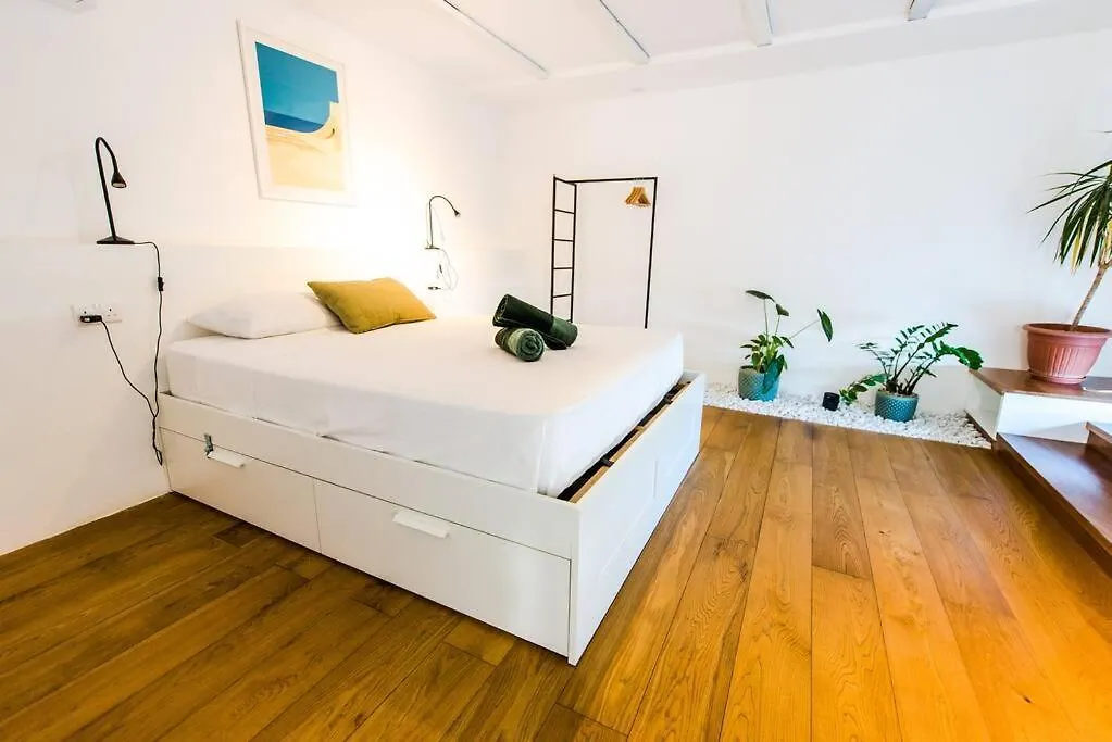 Sunny Swieqi Hideaway Saint Julian's Apartment